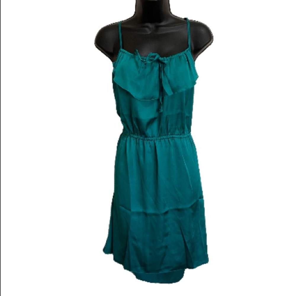 SHORT GREEN DRESS SIZE XL